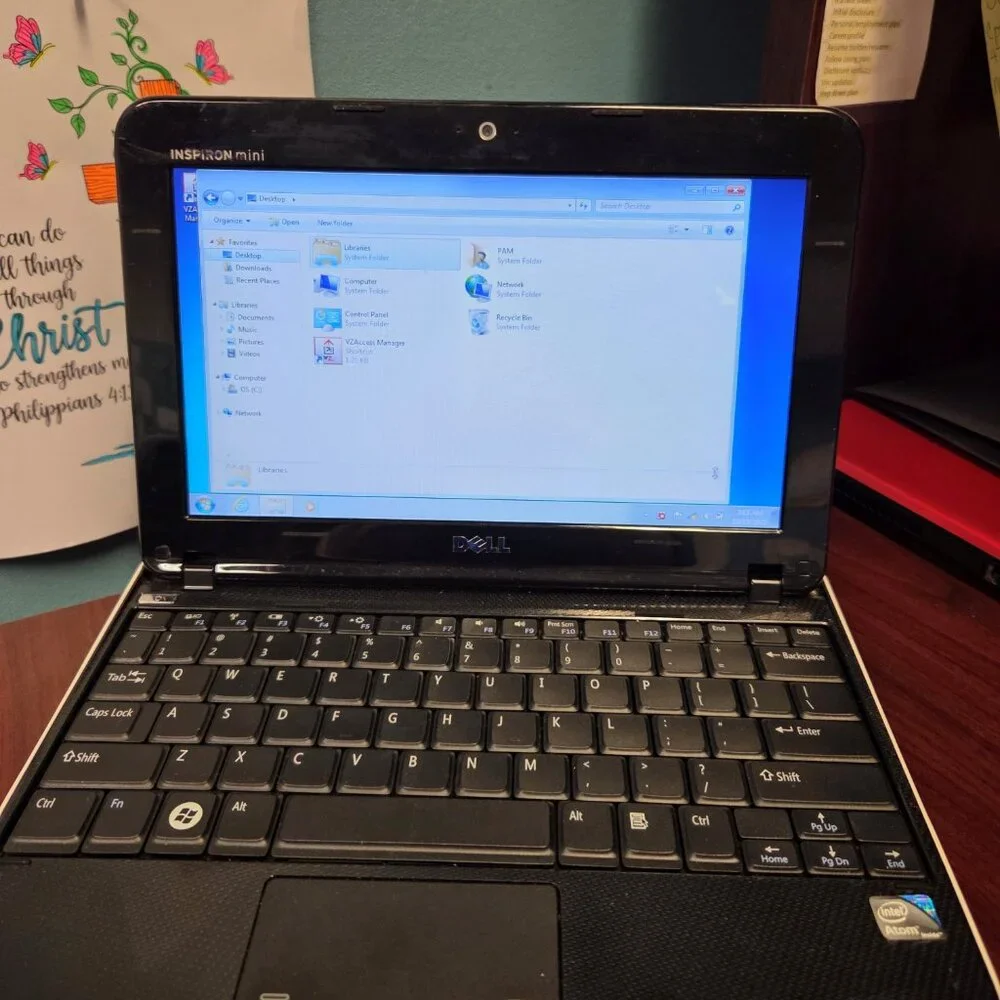 Dell Inspiron Mini 1012 La Paz - itivity Hot by O.P.I.